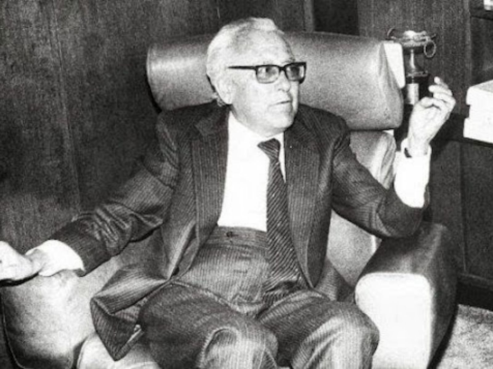Guillermo Cano, diretor do jornal El Espectador, assassinado por sicários na saída da redação. Foto: El Espectador.