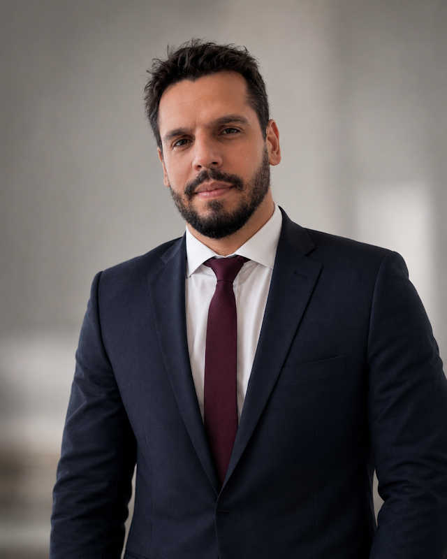 <a href="https://geomagno.com" target="_blank">Italo Magno Jau</a>
