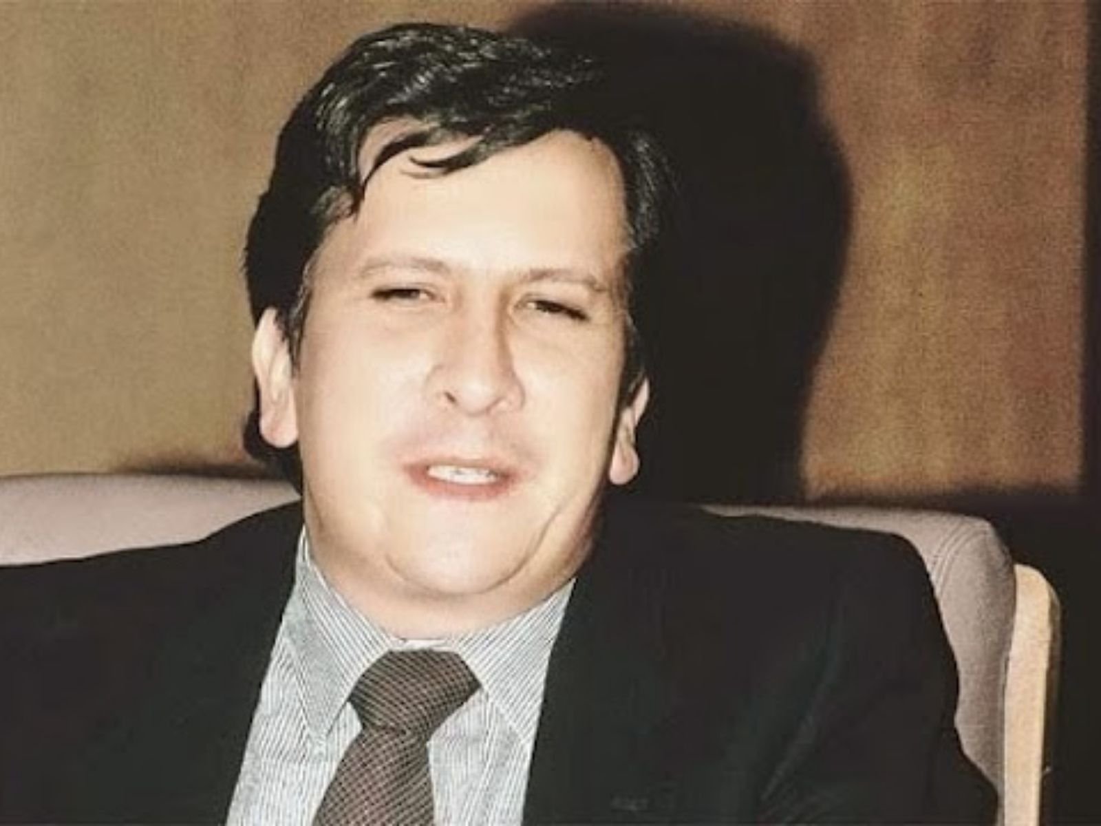 Rodrigo Lara Bonilla, Ministro da Justiça da Colômbia, assassinado no dia 30 de abril de 1984.